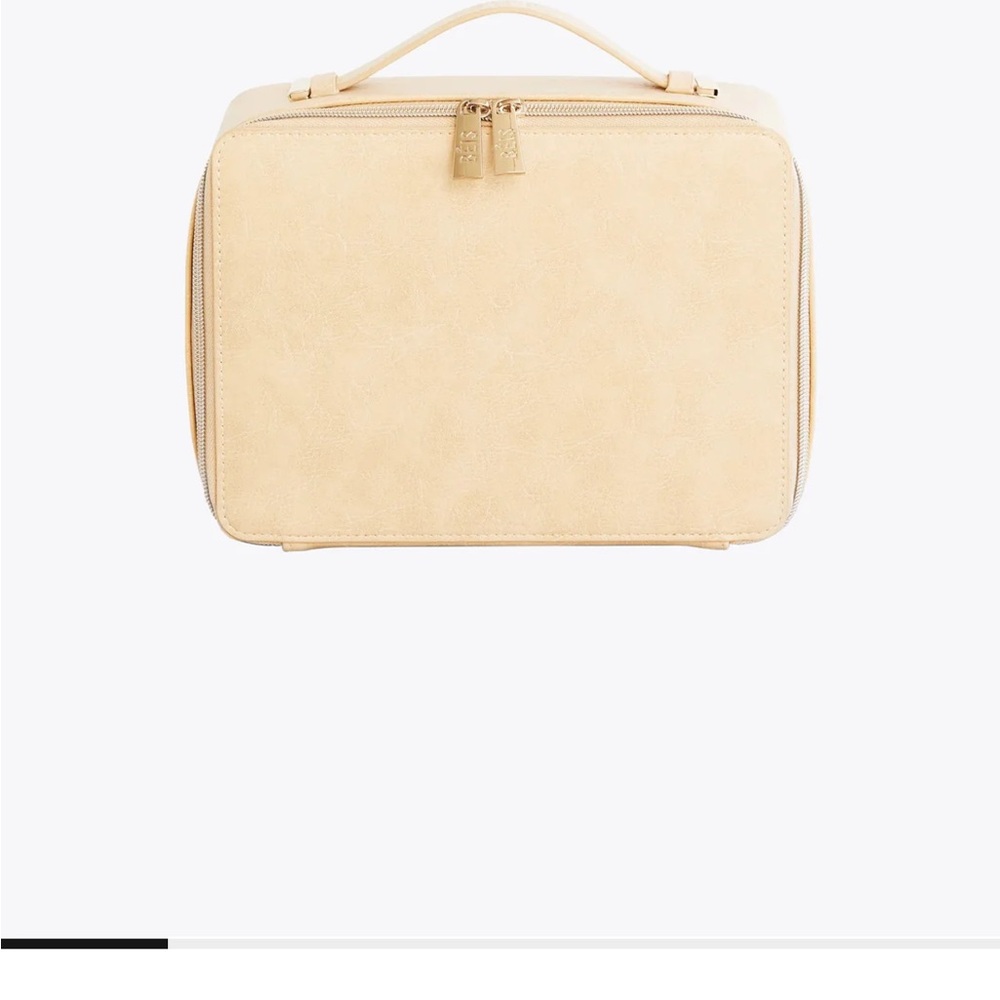 BEIS Tan Cosmetic Case